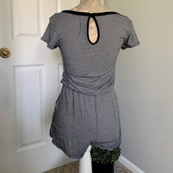 romper - Picture 2 of 2